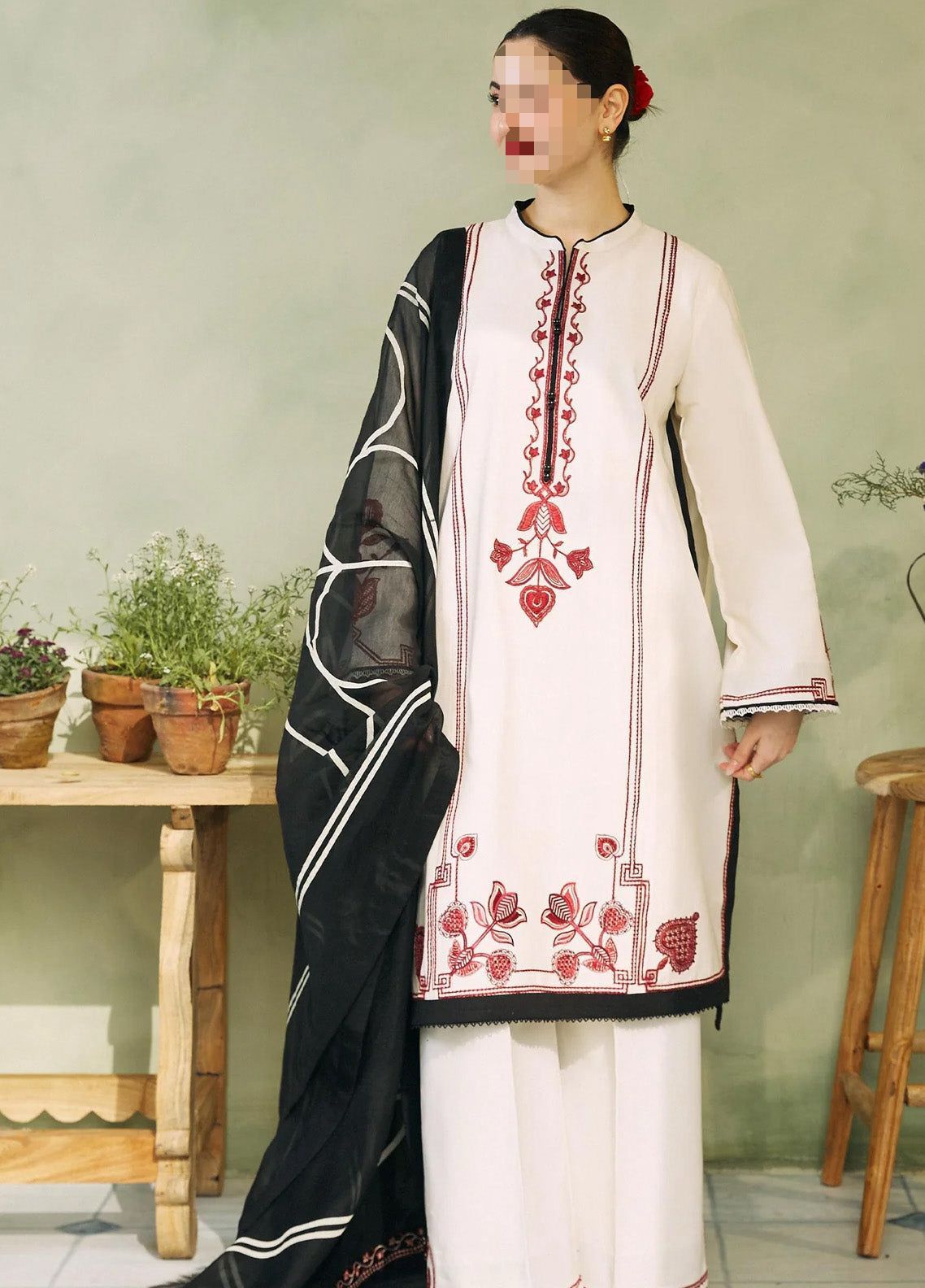 Dhanak Embroidered 3Piece D-024